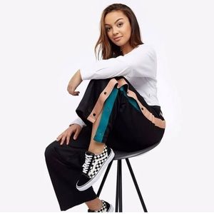VANS Wide Leg Side Snap Track Pants - Women Size: XS